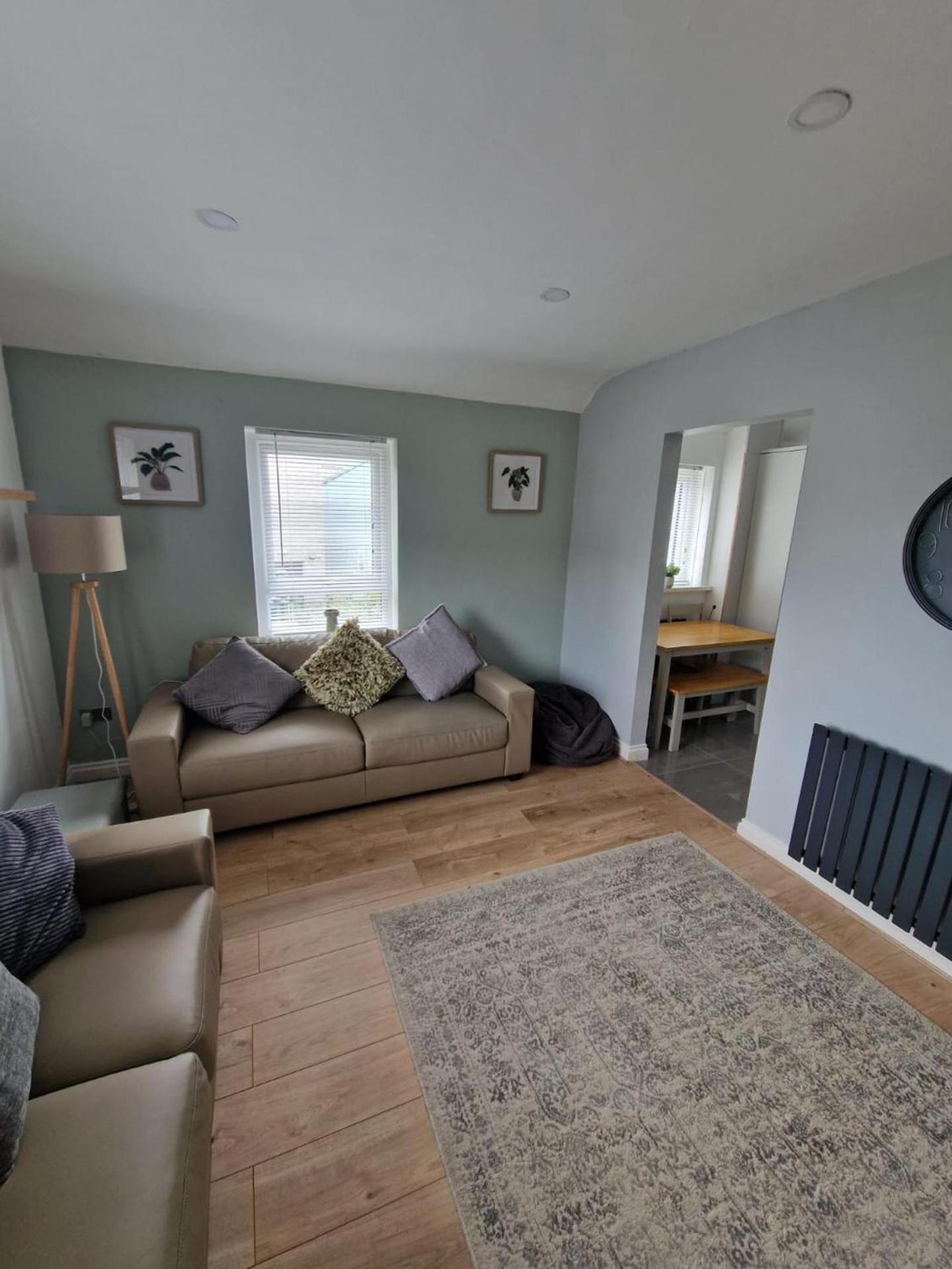 Captivating 2-bed In Apartment Tenby
